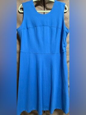 Land’s End Ponte Dress, Skater Style, Fit & Flare in Periwinkle w/Pockets 18